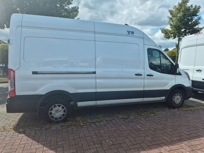 Ford Transit 270.000 km 10.900 € Achim 28832
