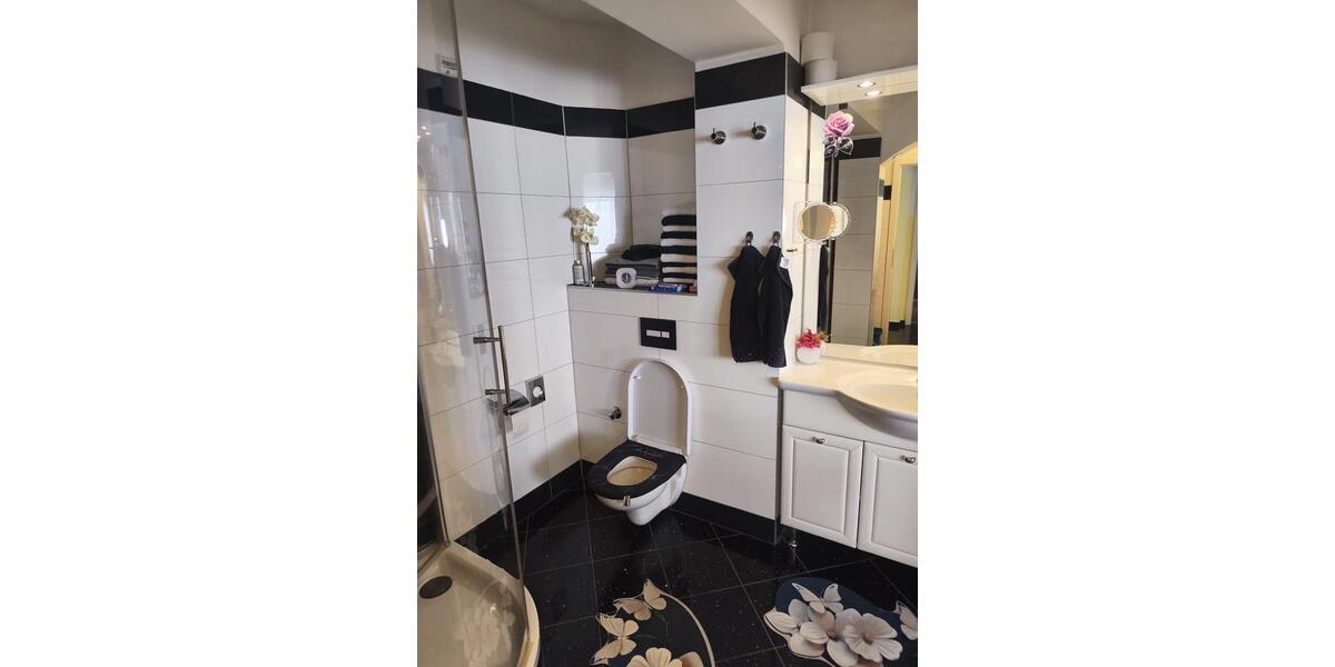 Etagenwohnung Bremen - 2 Zimmer, 60 m&sup2;, 220.000&euro; | Angebot:27112735