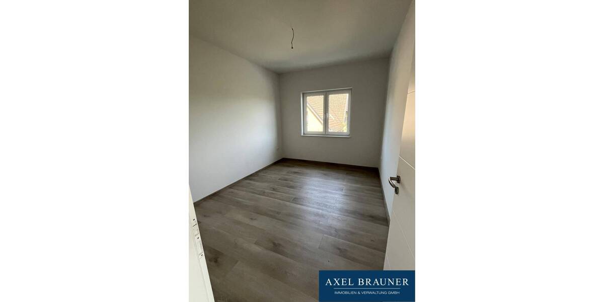 Etagenwohnung Stuhr Brinkum - 4 Zimmer, 92 m&sup2;, 1.000&euro; | Angebot:26541823