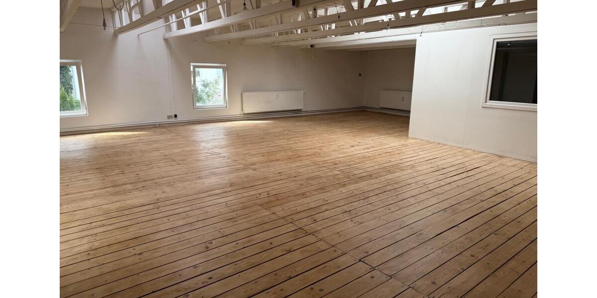 Viertel- Atelier-Gewerbe von privat zimmer