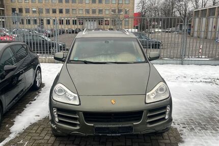 Porsche Cayenne 230.000 km 9.900 &euro; Bremen 28215