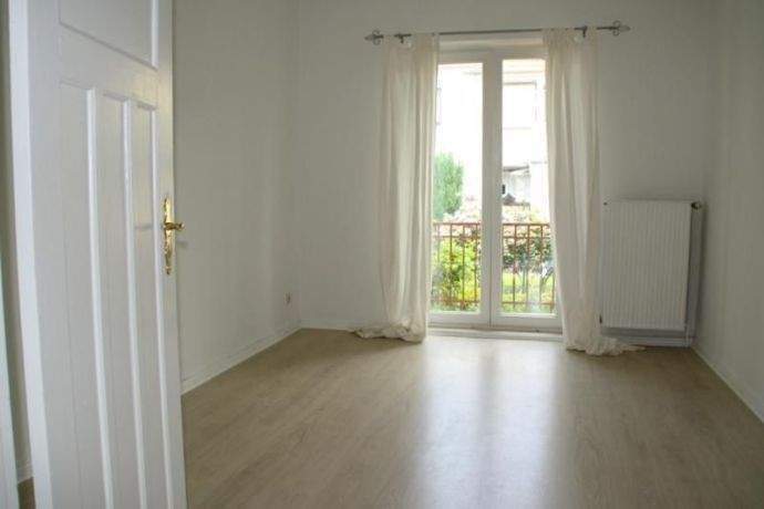 Mehrfamilienhaus, Wohnhaus Bremen Osterfeuerberg - 6 Zimmer, 150 m&sup2;, 379.000&euro; | Angebot:25743616