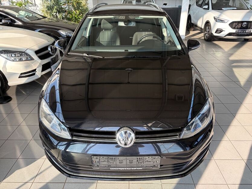 VW Golf 206.269 km 7.899 € Achim 28832