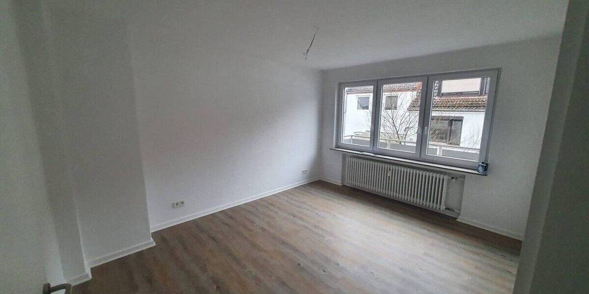 Etagenwohnung Bremen Steintor - 3 Zimmer, 70 m&sup2;, 990&euro; | Angebot:26926601