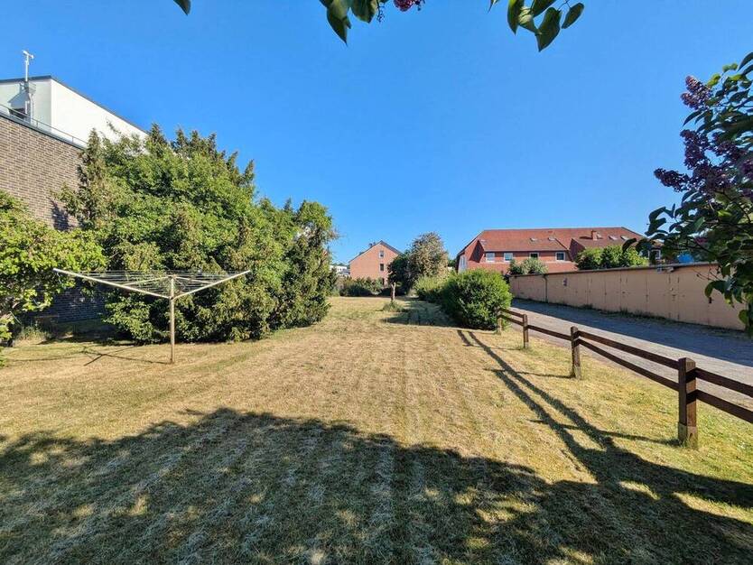 Grundstück für Reihen-Mehrfamilienhaus in zentraler Lage von Hastedt! zimmer