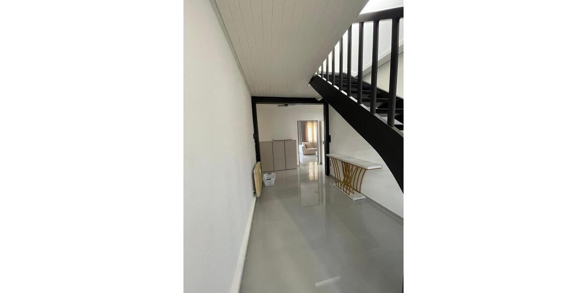 Maisonettenwohnung Bremen Osterholz - 4 Zimmer, 140 m&sup2;, 1.500&euro; | Angebot:25568236