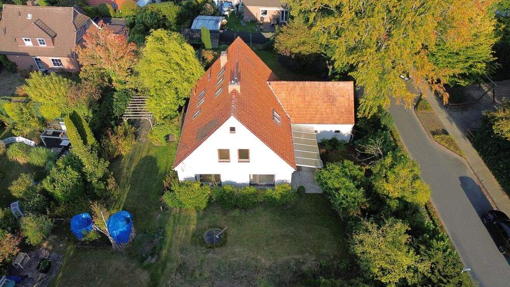 Mehrfamilienhaus, Wohnhaus Ganderkesee - 9 Zimmer, 210 m&sup2;, 399.000&euro; | Angebot:25693011