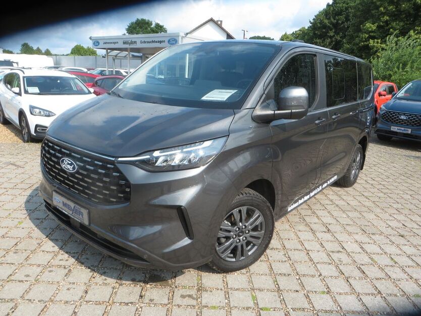 Ford Tourneo Custom 12.300 km 47.990 € Achim-Baden 28832
