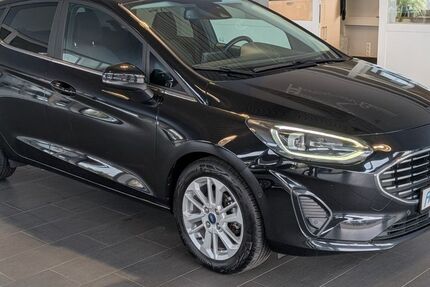 Ford Fiesta 122.450 km 13.950 &euro; Achim Bierden 28832
