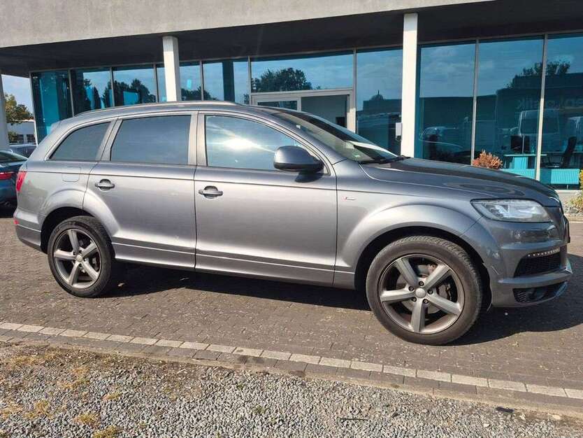 Audi Q7 280.127 km 15.995 € Achim 28832
