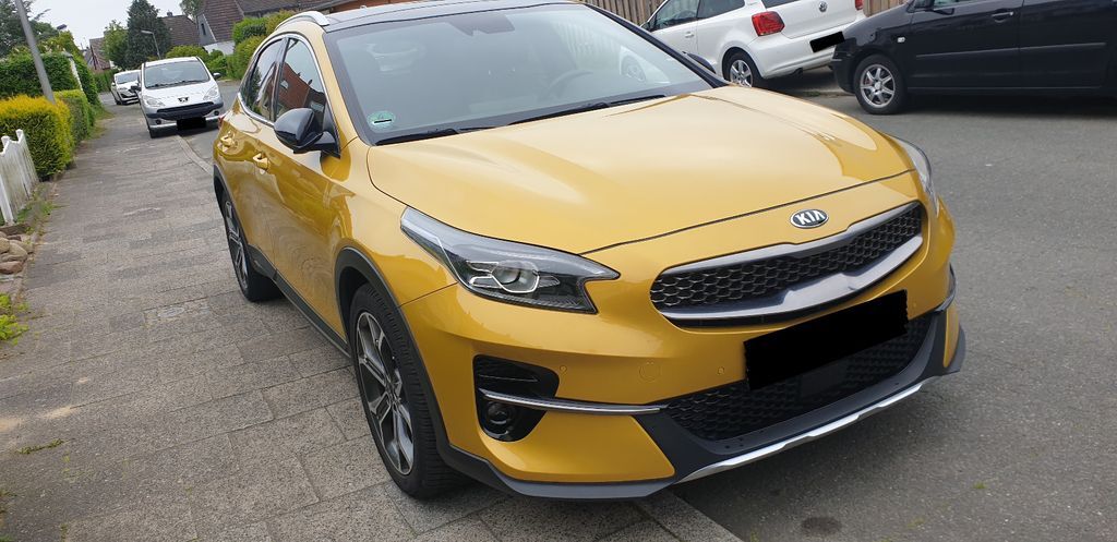 Kia XCeed 108.500 km 17.500 € Bremen 28755