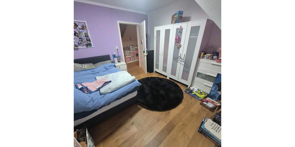 Doppelhaushälfte Stuhr - 4 Zimmer, 145 m&sup2;, 1.400&euro; | Angebot:26687477