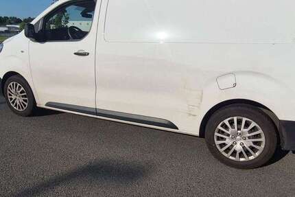 Opel Vivaro 200.000 km 9.900 &euro; Achim 28832
