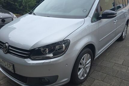 VW Touran 232.413 km 6.600 &euro; Bremen 28197