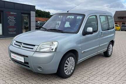 Citroen Berlingo 254.437 km 2.990 € Martfeld 27327