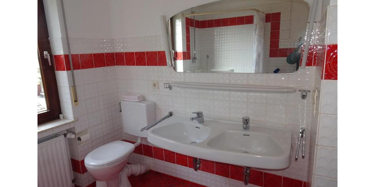 Etagenwohnung Bremen Burglesum - 4 Zimmer, 130 m&sup2;, 920&euro; | Angebot:26270828