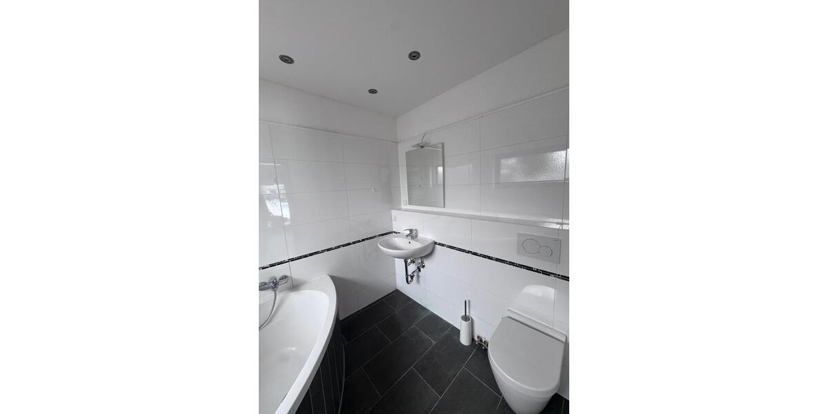 Einfamilienhaus Oyten - 1 Zimmer, 108 m&sup2;, 1.500&euro; | Angebot:25131405