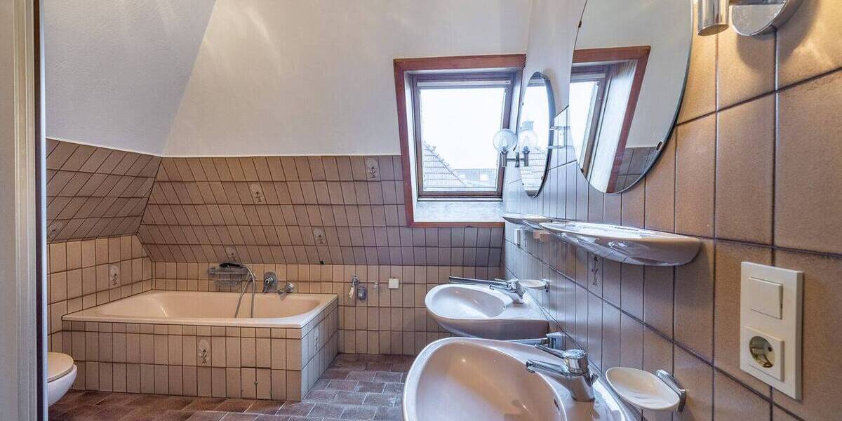 Einfamilienhaus Weyhe / Leeste Kirchweyhe - 7 Zimmer, 176 m&sup2;, 375.000&euro; | Angebot:26498824