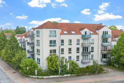 Haus Bremen Blumenthal - 100 Zimmer, 2.035 m&sup2;, 3.949.000&euro; | Angebot:26837531