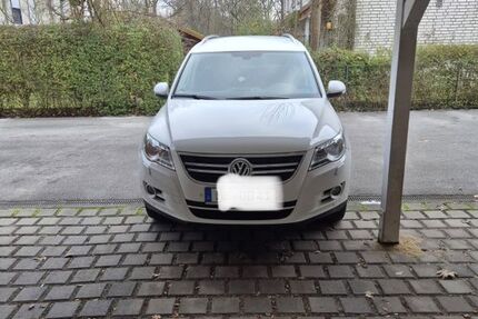 VW Tiguan 95.000 km 9.850 &euro; Bremen 28329