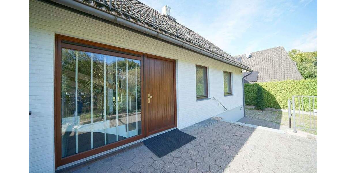 Einfamilienhaus Bremen Oberneuland - 4 Zimmer, 129 m&sup2;, 550.000&euro; | Angebot:25669645