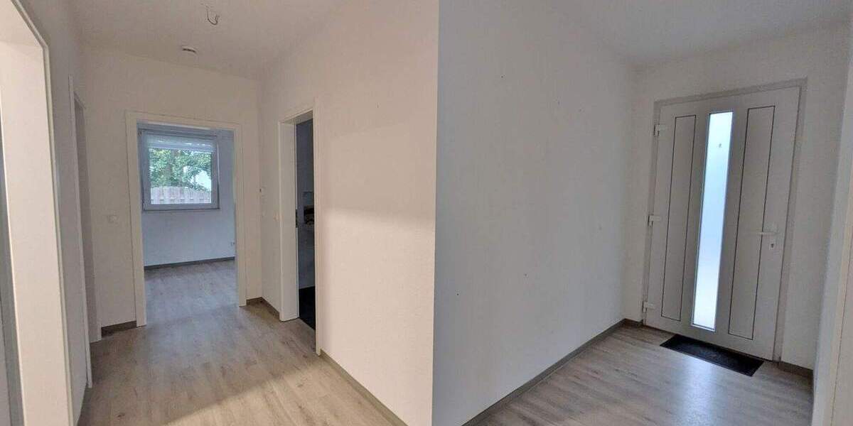 Etagenwohnung Stuhr Varrel - 4 Zimmer, 93 m&sup2;, 1.130&euro; | Angebot:26189529