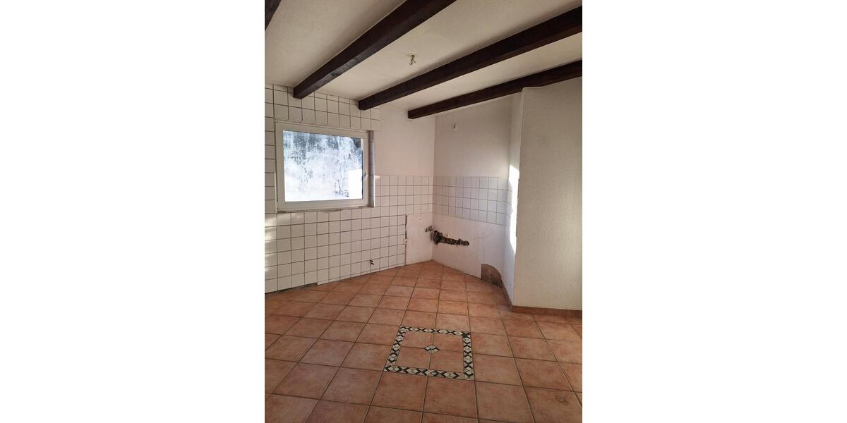 Dachgeschoßwohnung Bremen Walle - 3 Zimmer, 85 m&sup2;, 990&euro; | Angebot:26562001