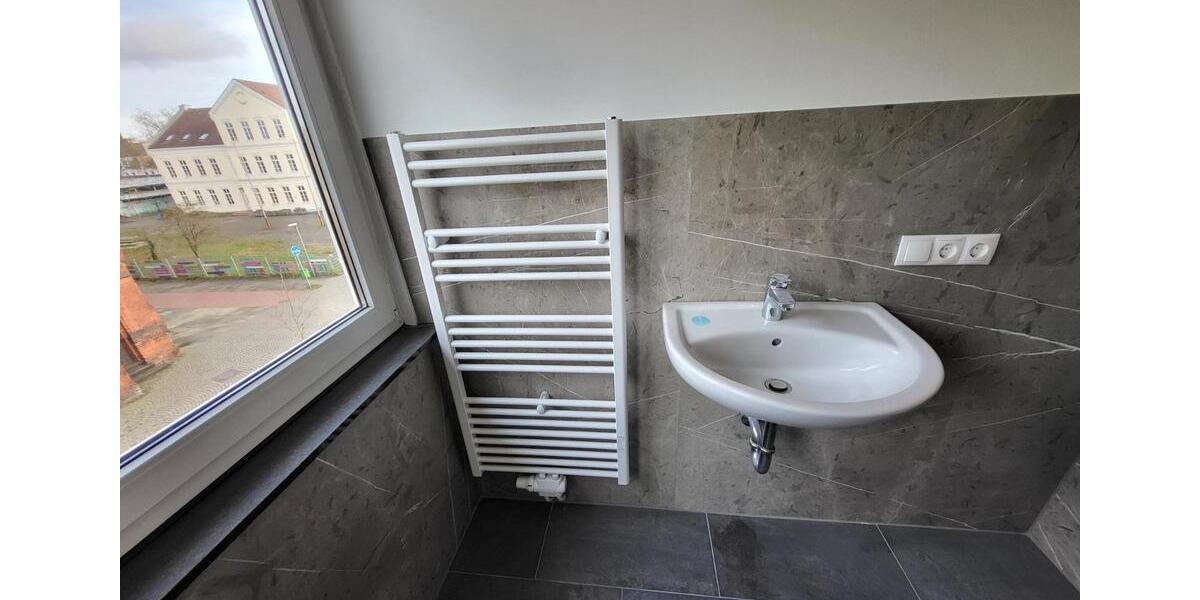 Dachgeschoßwohnung Bremen Hemelingen - 4 Zimmer, 97 m&sup2;, 1.400&euro; | Angebot:25109213