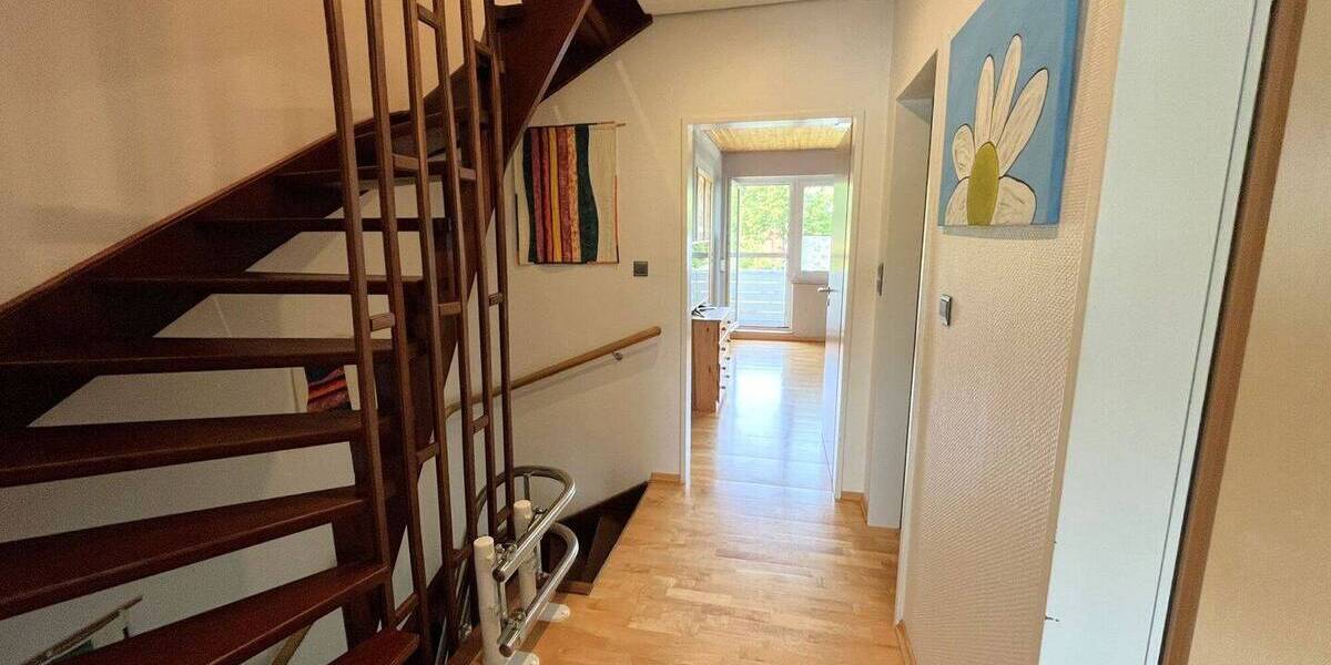 Reihenmittelhaus Stuhr Brinkum - 6 Zimmer, 100 m&sup2;, 299.000&euro; | Angebot:26903841