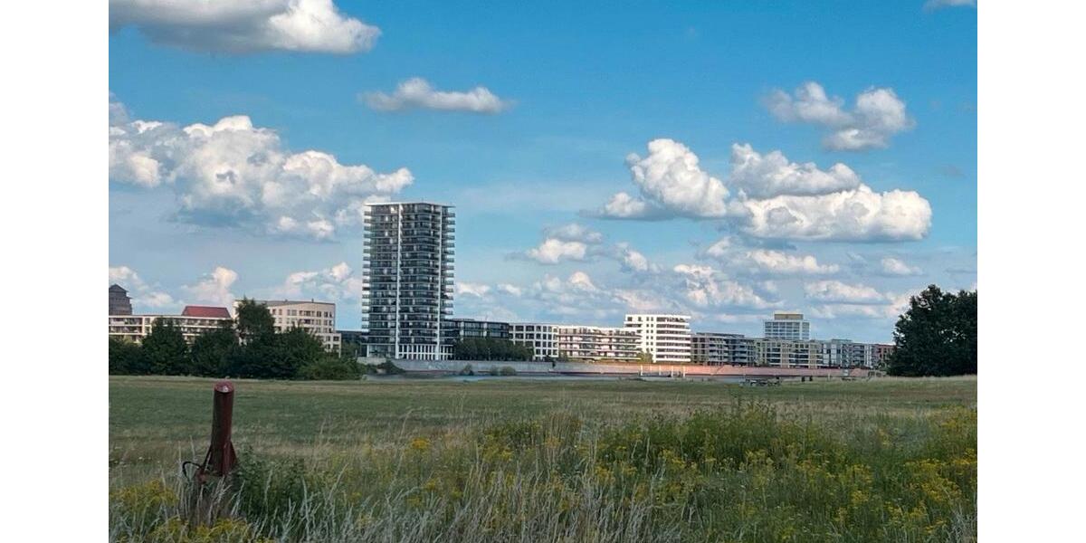 Erdgeschoßwohnung Bremen Häfen - 2 Zimmer, 67 m&sup2;, 1.130&euro; | Angebot:26278412