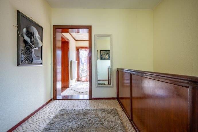 Mehrfamilienhaus, Wohnhaus Delmenhorst Mitte - 5 Zimmer, 123 m&sup2;, 325.000&euro; | Angebot:26891489
