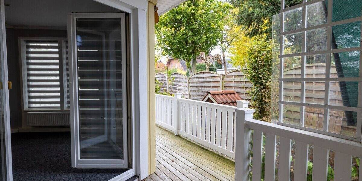 *** BUNGALOW mit offener WOHNKÜCHE und idyllischer VERANDA - DOPPELCARPORT inklusive *** 3 zimmer