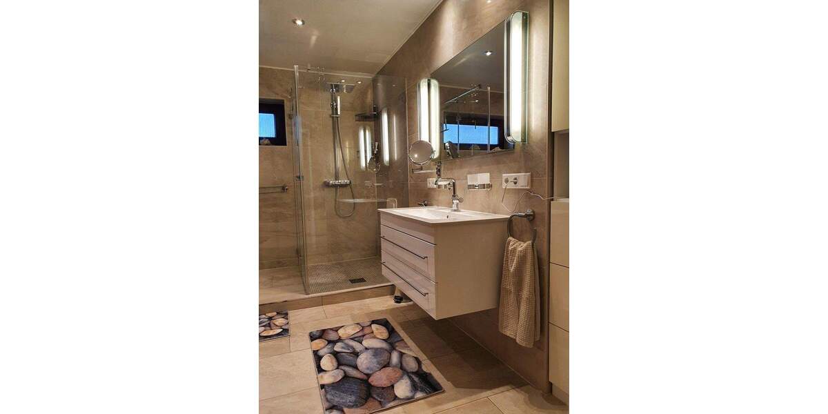 Mehrfamilienhaus, Wohnhaus Schwanewede Beckedorf - 7 Zimmer, 230 m&sup2;, 620.000&euro; | Angebot:24784486