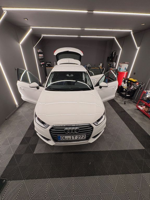 Audi A1 53.806 km 14.000 € Bremen 28213