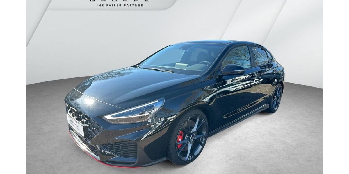 Hyundai i30 10.665 km 33.490 &euro; Bremen 28359