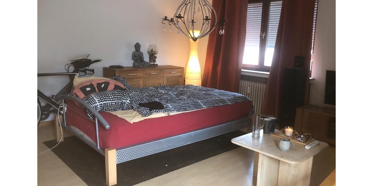 Etagenwohnung Bremen Östliche Vorstadt - 2 Zimmer, 70 m&sup2;, 210.000&euro; | Angebot:26058508
