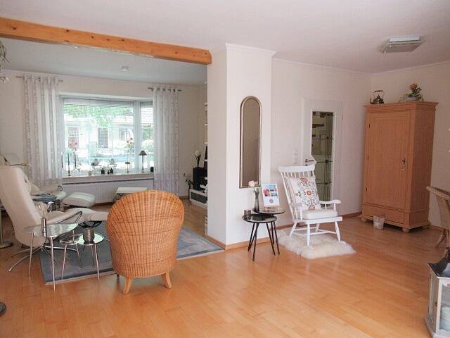 Doppelhaushälfte Bremen Kattenturm - 3 Zimmer, 120 m&sup2;, 359.000&euro; | Angebot:25705876