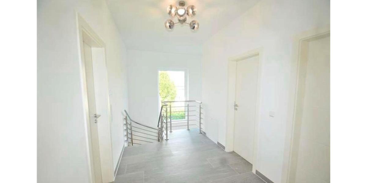 Etagenwohnung Oyten - 4 Zimmer, 130 m&sup2;, 1.700&euro; | Angebot:26694613