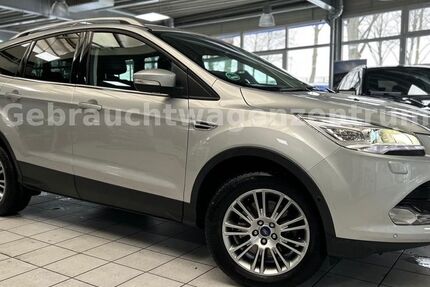 Ford Kuga 168.200 km 9.990 &euro; Bremen 28207