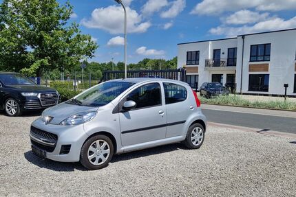 Peugeot 107 81.000 km 3.500 € Achim 28832