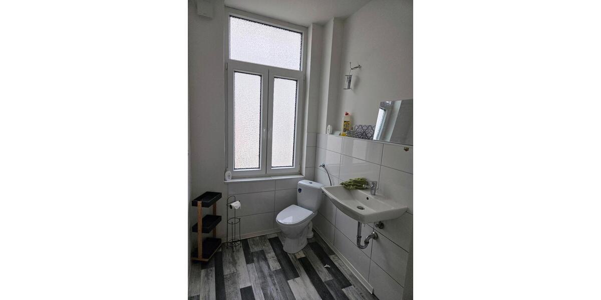 Erdgeschoßwohnung Berne - 3 Zimmer, 90 m&sup2;, 650&euro; | Angebot:25991378