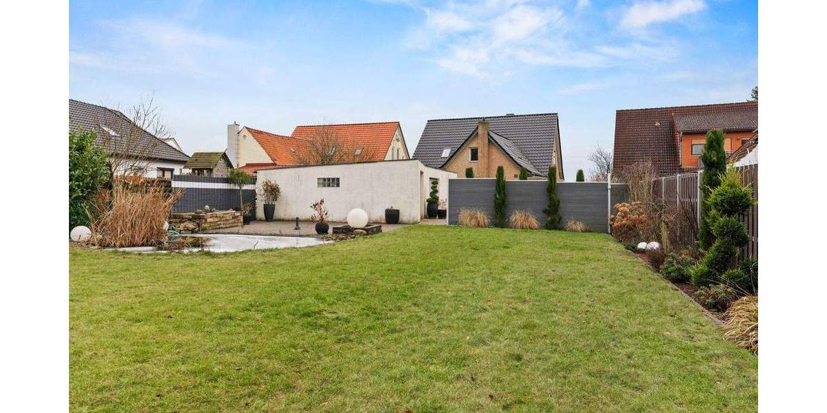 Einfamilienhaus Bassum Osterbinde - 9 Zimmer, 244 m&sup2;, 415.000&euro; | Angebot:25796677