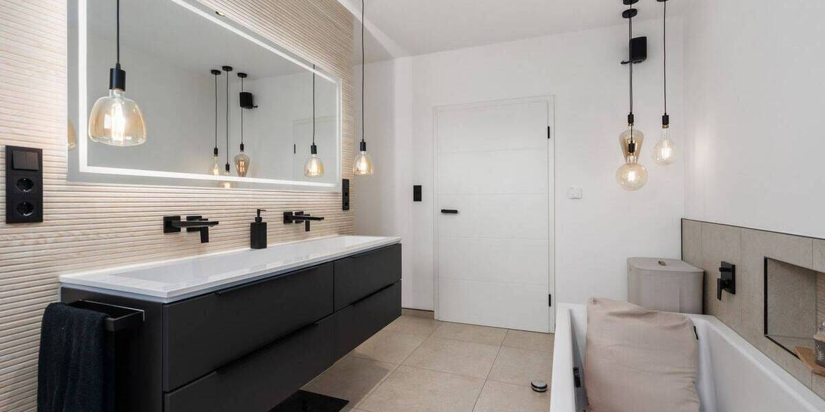 Einfamilienhaus Hambergen - 5 Zimmer, 175 m&sup2;, 599.000&euro; | Angebot:25676323