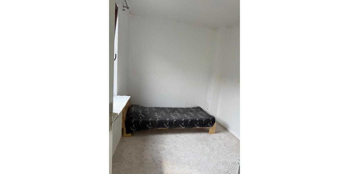 Etagenwohnung Bremen Neustadt - 2.5 Zimmer, 70 m&sup2;, 1.300&euro; | Angebot:26537906