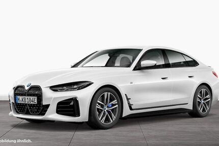 BMW i4 13.088 km 52.510 € Bremen 28279
