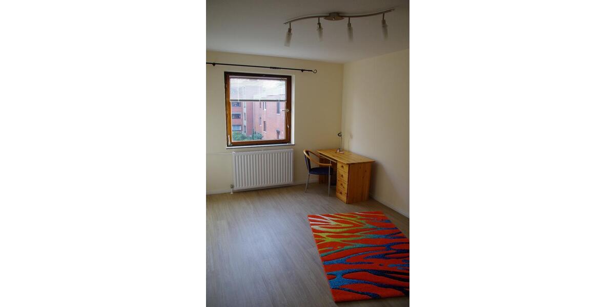 Etagenwohnung Bremen Neustadt - 4 Zimmer, 80 m&sup2;, 236.000&euro; | Angebot:26870022