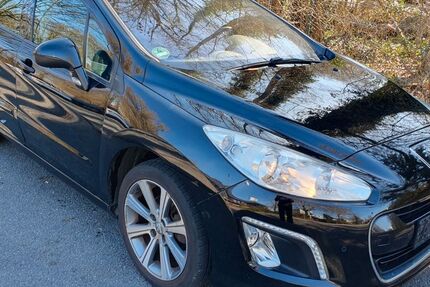 Peugeot 308 101.750 km 4.950 &euro; Bremen 28199