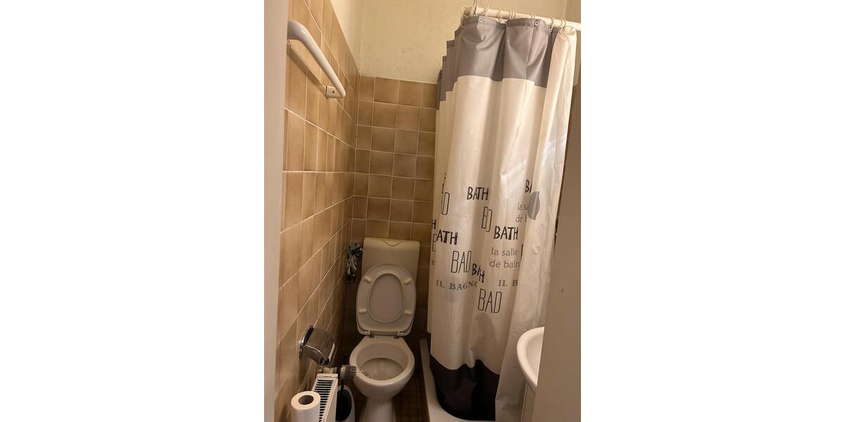 Erdgeschoßwohnung Bremen Häfen - 2 Zimmer, 35 m&sup2;, 400&euro; | Angebot:25821157