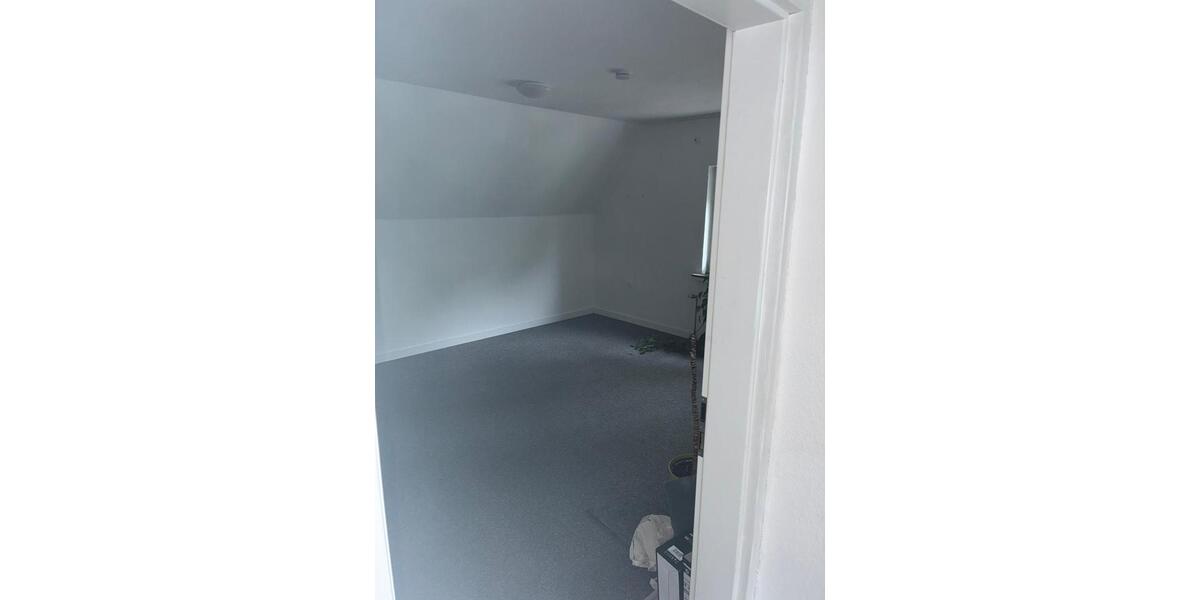Etagenwohnung Bremen Blockland - 4 Zimmer, 92 m&sup2;, 1.100&euro; | Angebot:26506785
