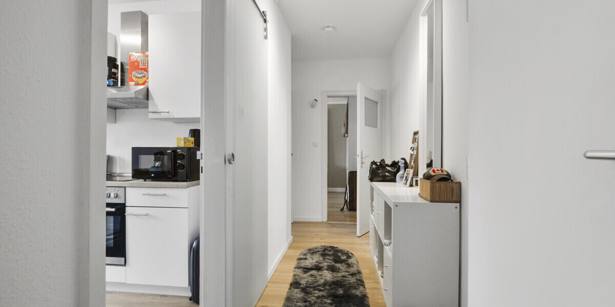 Delmenhorst-Mitte Vermietete 2 Zi.-Hochparterrewohnung mit Balkon - Erdgeschoßwohnung Delmenhorst Deichhorst | Angebot:26182531